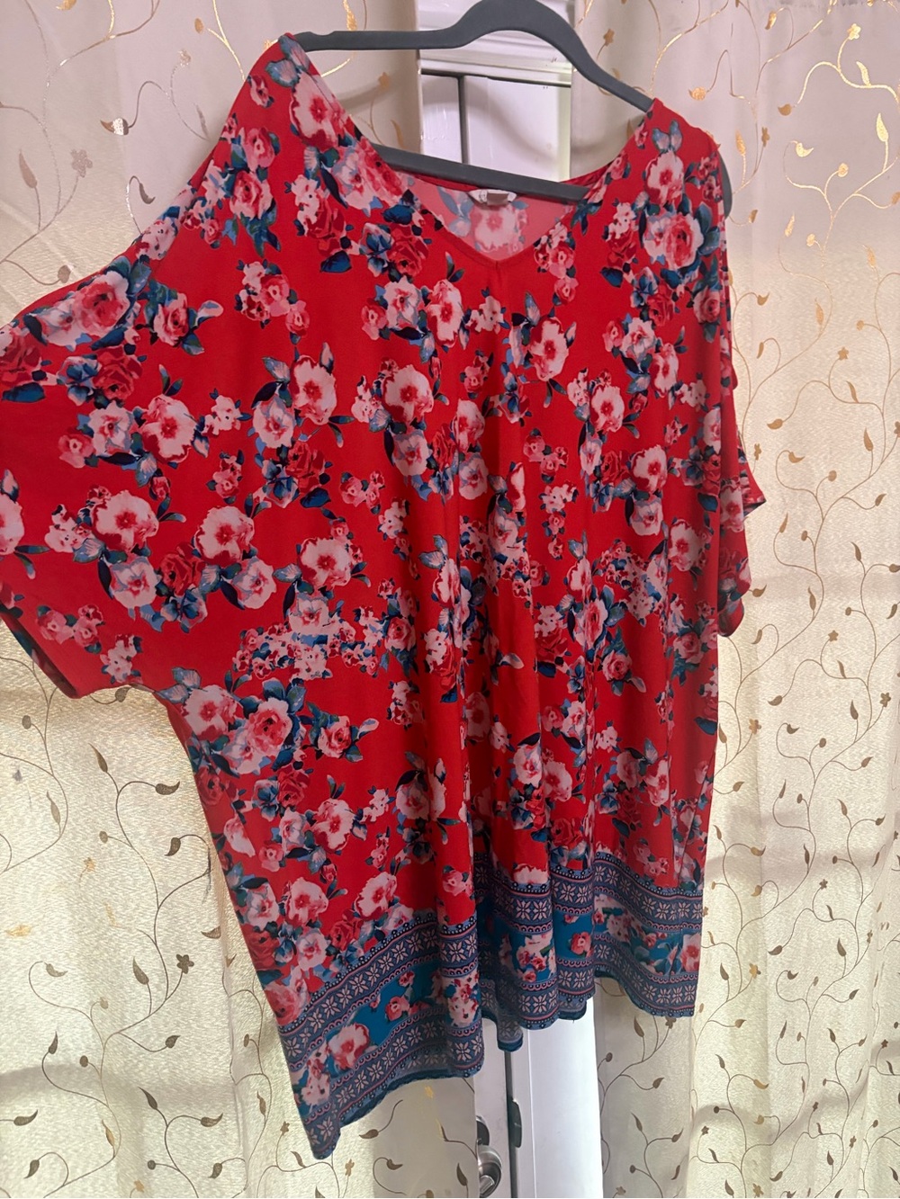Red Floral Short Sleeve Tunic Top with Border Hem